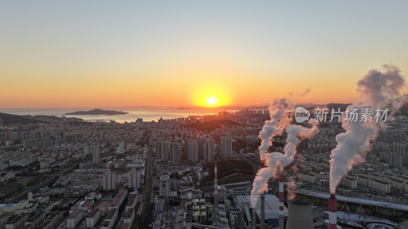 航拍山东省威海市热电厂清晨阳光烟雾