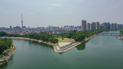 航拍河南漯河沙澧河风景区历史广场