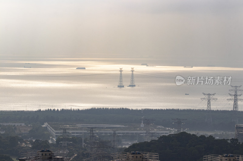 深圳铁仔山公园看深圳西湾