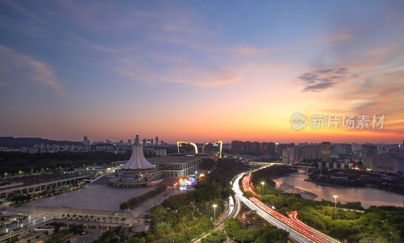 广西南宁国际会展中心城市风光建筑夜景