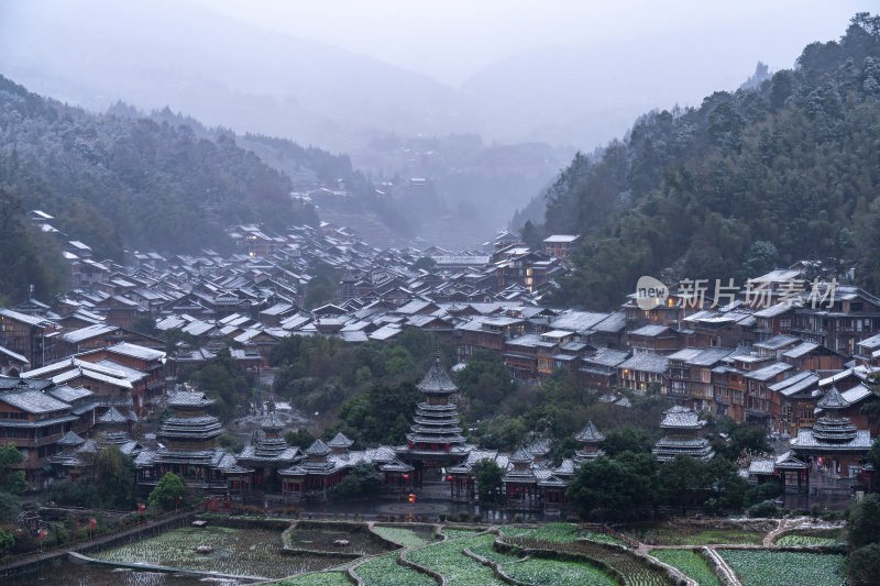 贵州黔东南苗族侗族肇兴侗寨冬季宁静清晨