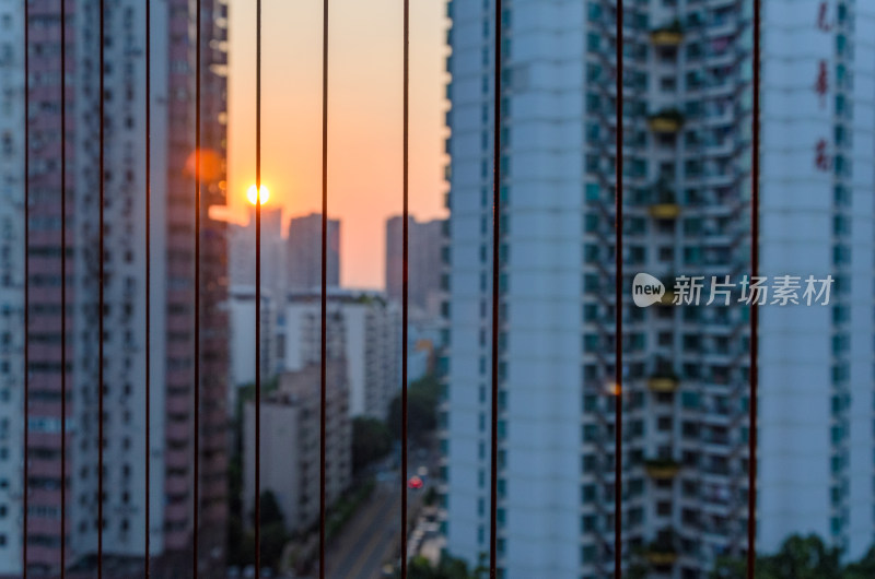 深圳福田皇岗城市住宅建筑夕阳落日景观