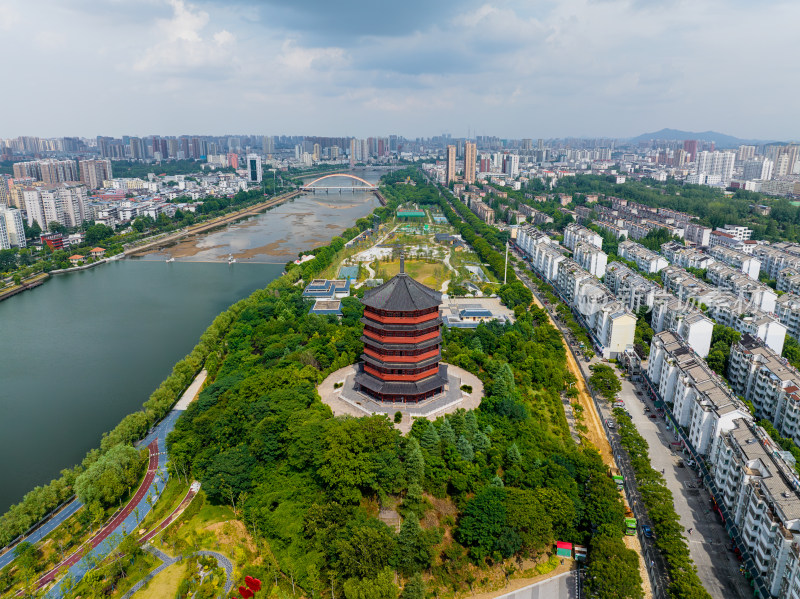 航拍夏季河南信阳茗阳阁风光