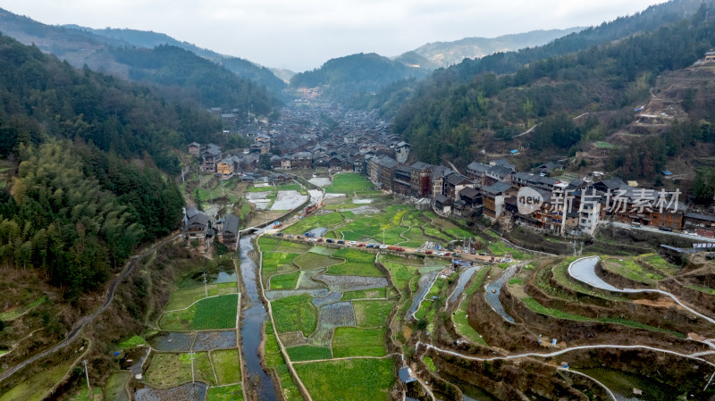 贵州肇兴侗寨民居鼓楼建筑航拍