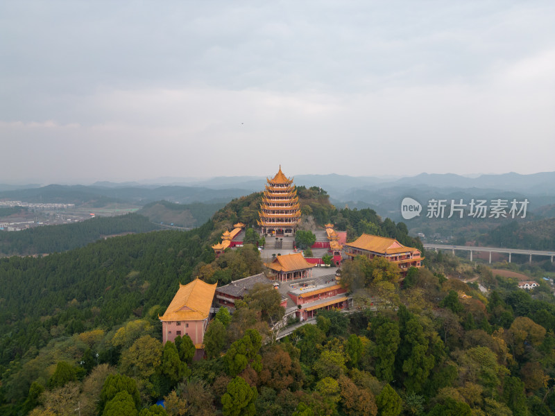 航拍四川遂宁灵泉寺风景区