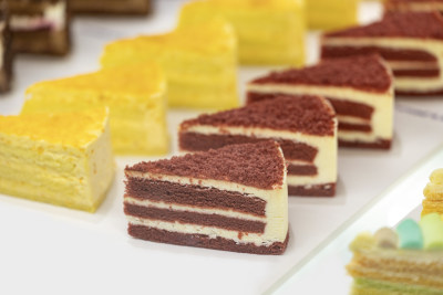 三角蛋糕西式甜品甜点点心奶油蛋糕特写