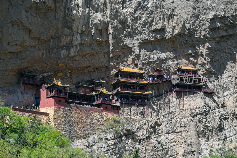 远眺山西悬空寺 建筑与自然的完美融合