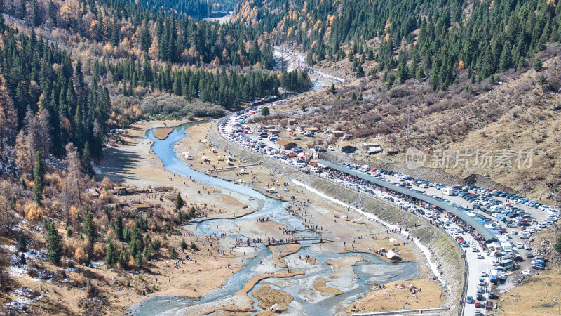 四川西部阿坝理小路的热点大二普营地