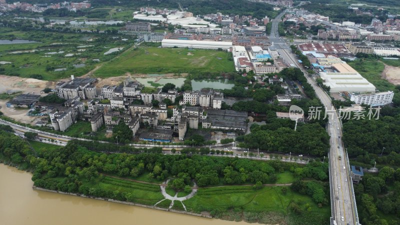 航拍广东省东莞市石排镇东江水泥厂遗存厂房