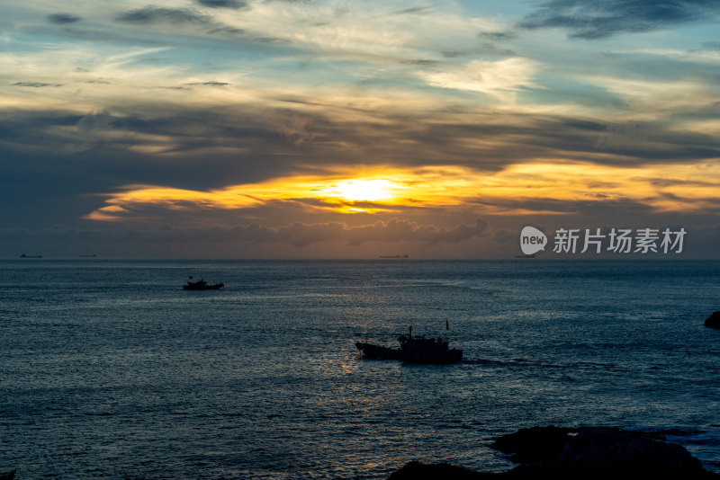 海边的落日