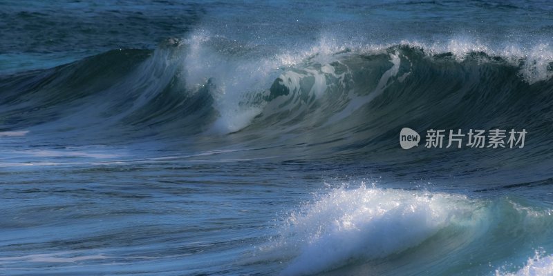 大海浪潮汹涌海浪波涛汹涌浪花巨浪