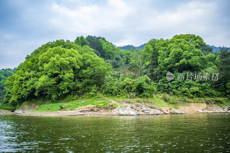 安徽新安江十里画廊风景