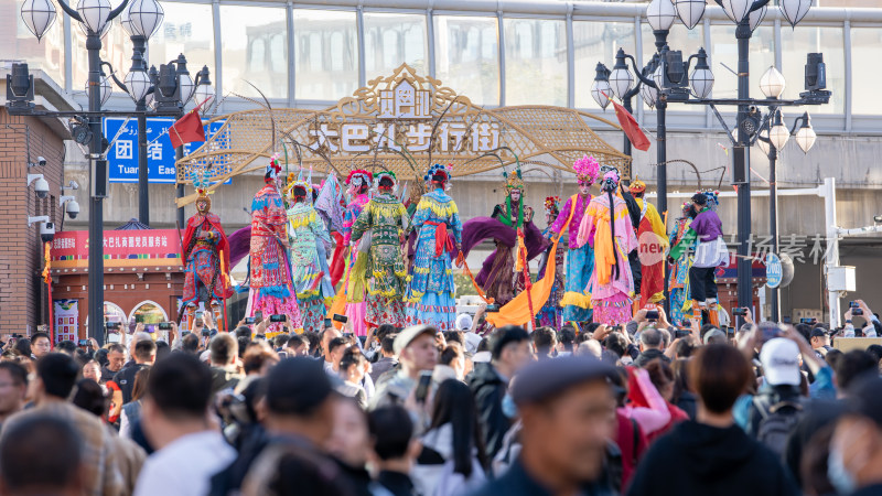 中秋节假期的中国新疆国际大巴扎