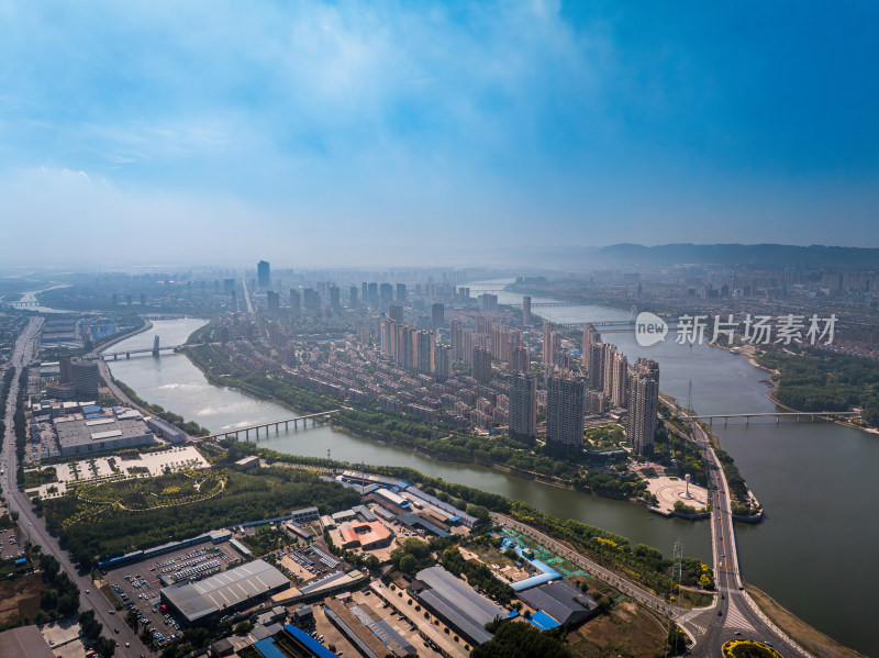 中国东北辽宁锦州市区小凌河城市风景航拍