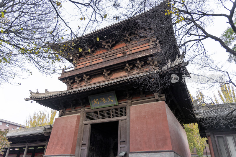 山西大同辽金建筑善化寺文殊阁