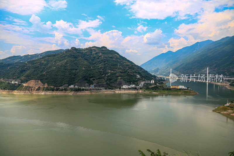 长江三峡秭归郭家坝镇，西陵峡兵书宝剑峡