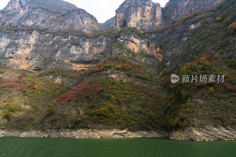 重庆市巫山县大宁河小三峡山川峡谷秋景