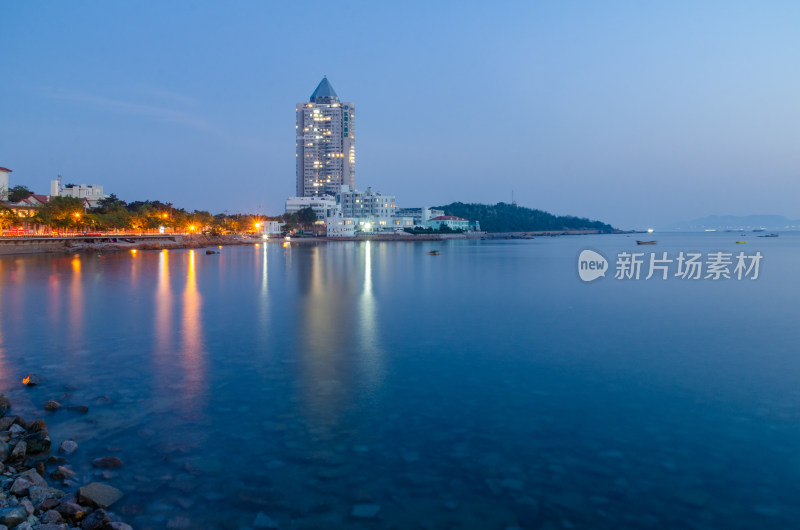 青岛第一海水浴场夜景