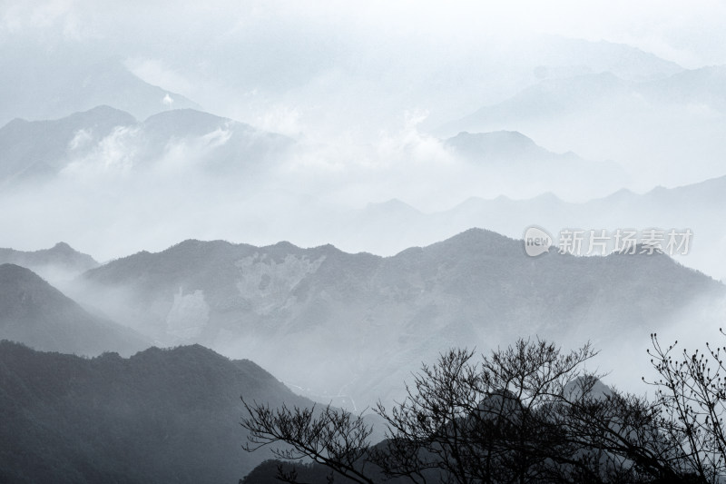 杭州大明山脉云雾景观