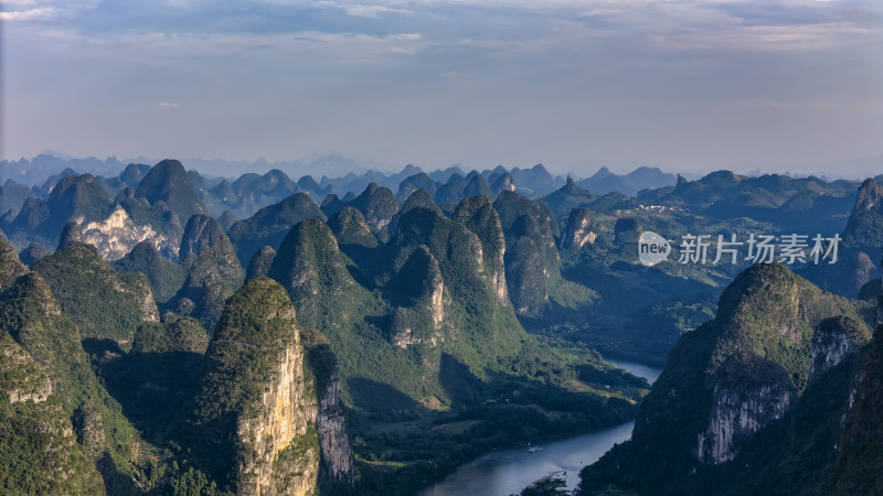 广西省桂林市喀斯特地貌山水风景