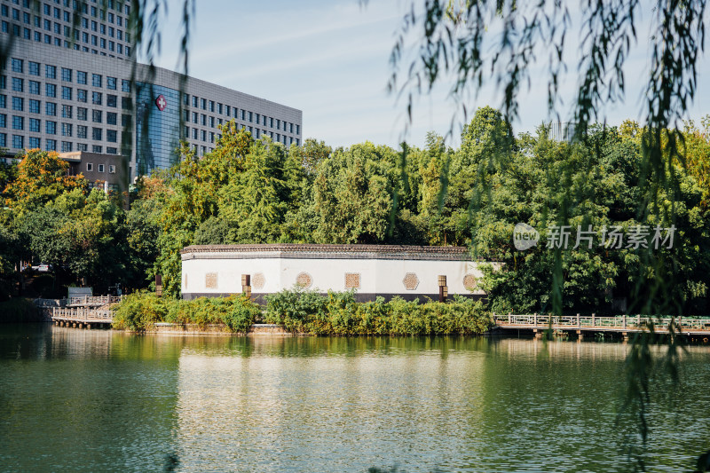 合肥包公园包公祠