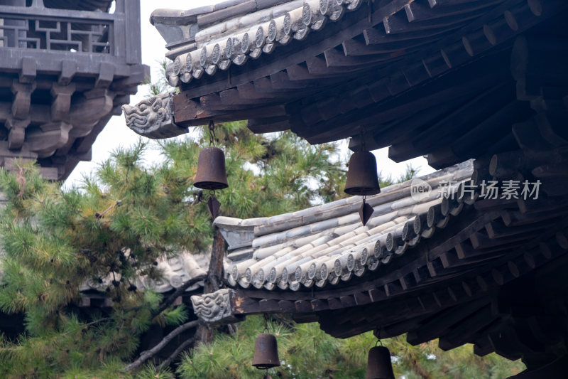 山西大同华严寺檐角装饰