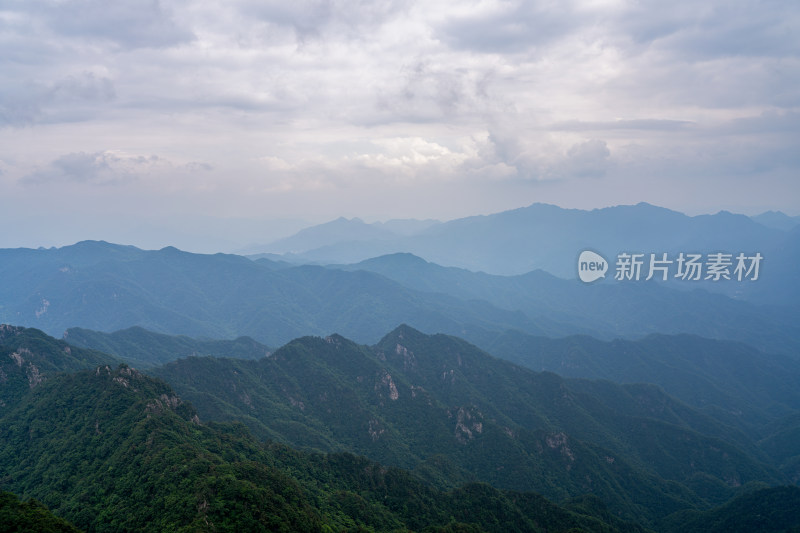 河南洛阳栾川老君山大山山脉特写