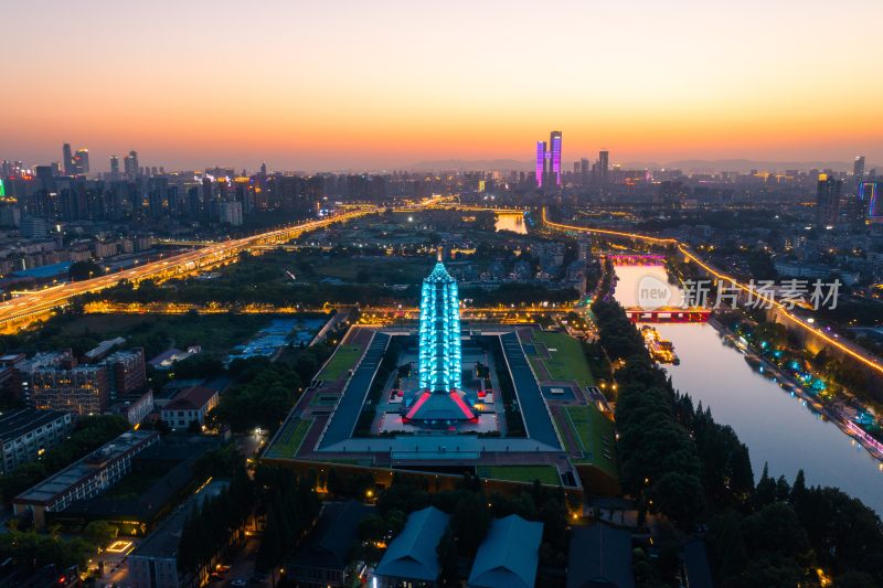 南京大报恩寺夜景