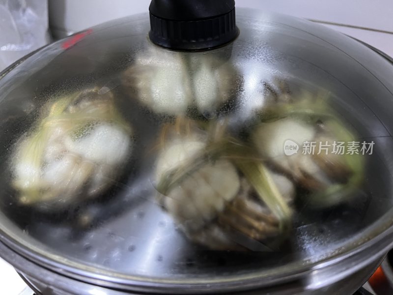 烹饪蒸大闸蟹