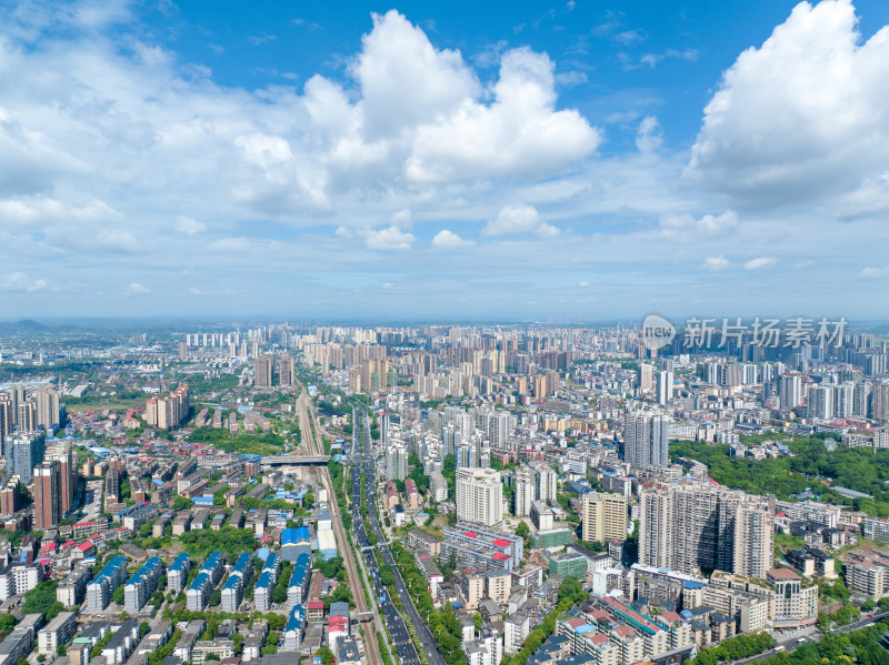 晴天蓝天白云 航拍湖南衡阳雁峰区城市风光