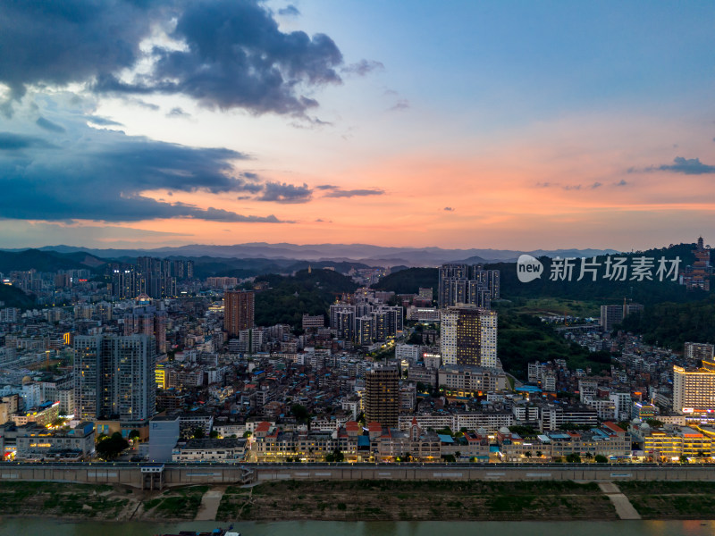 梧州晚霞夜幕降临航拍图