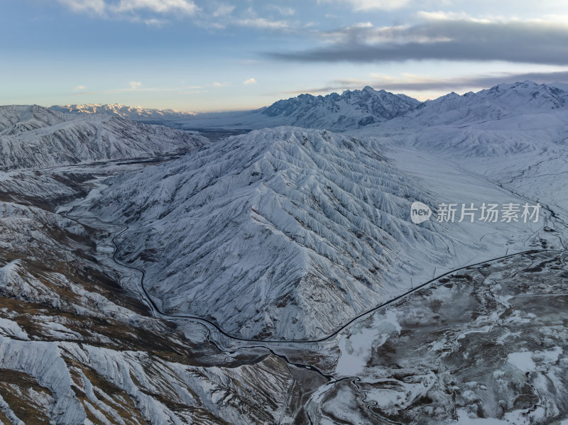 新疆喀什塔县帕米尔高原塔合曼湿地河道航拍