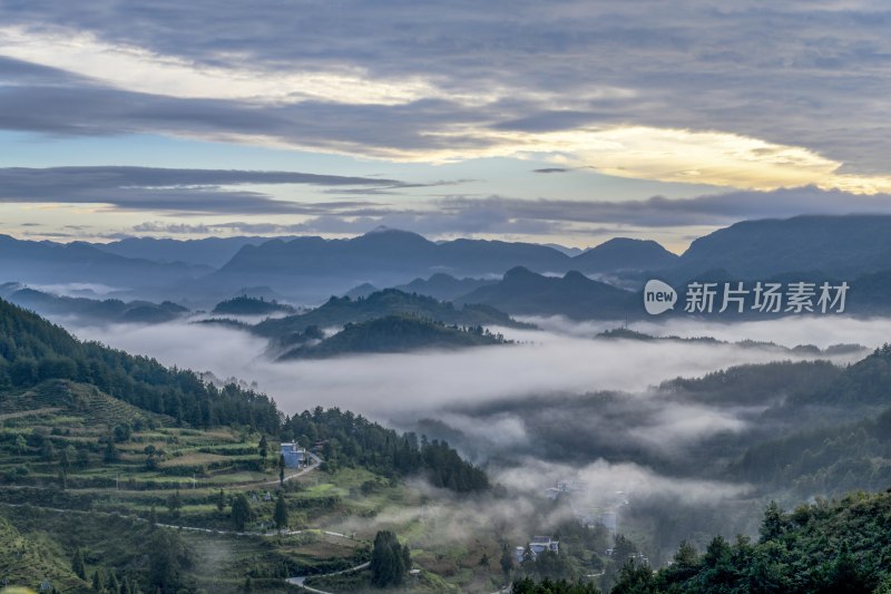 重庆酉阳：近秋的清晨