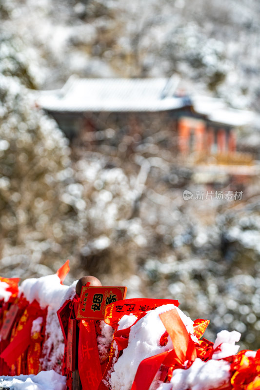 山东泰安泰山风景区雪景自然景观