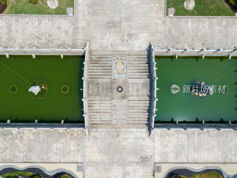 夏季航拍苏州张家港河南禅寺寺内池塘造景