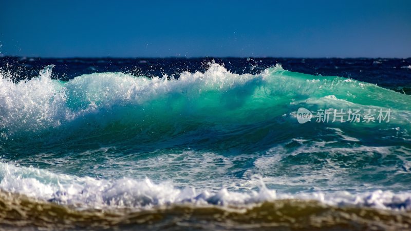 大海浪花巨浪浪潮汹涌海浪波涛汹涌