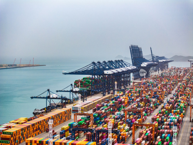 盐田国际集装箱码头