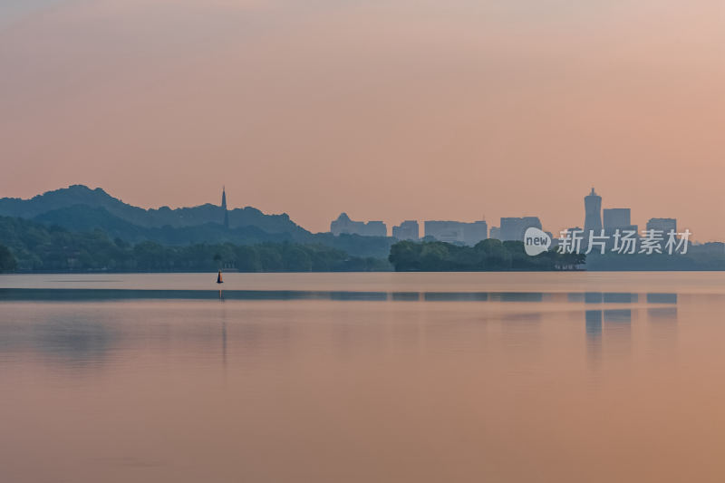 西湖早晨