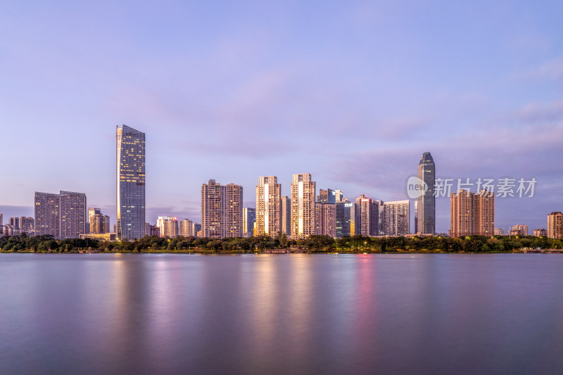 广东惠州富力 丽港中心夜景