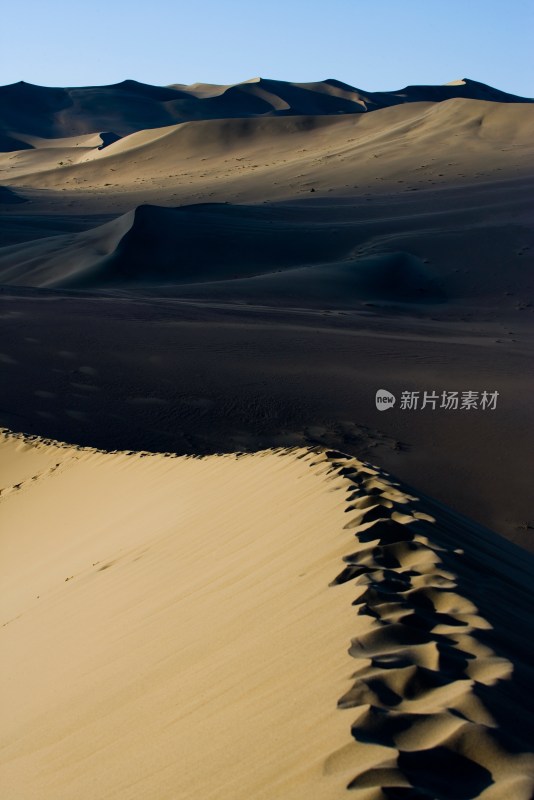 甘肃鸣沙山