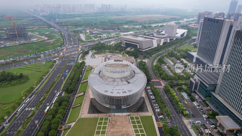 江苏宿迁图书馆大剧院地标建筑航拍图