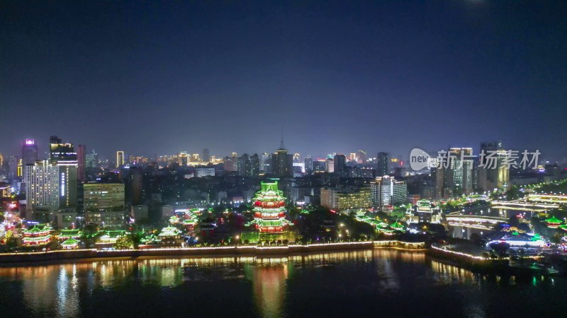 航拍江西南昌滕王阁景区夜景