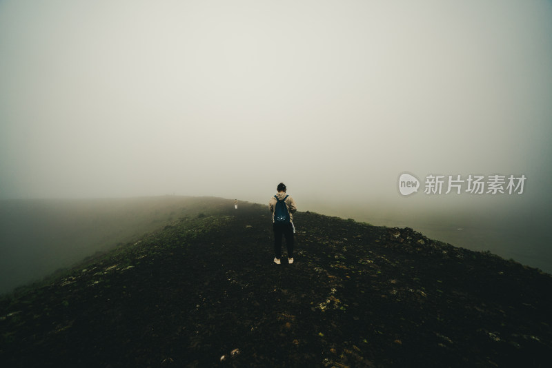 乌兰哈达火山顶