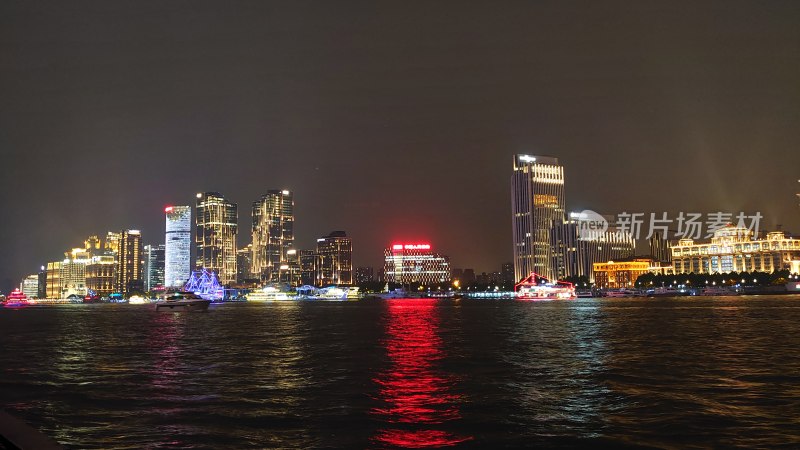上海黄浦江北外滩夜景