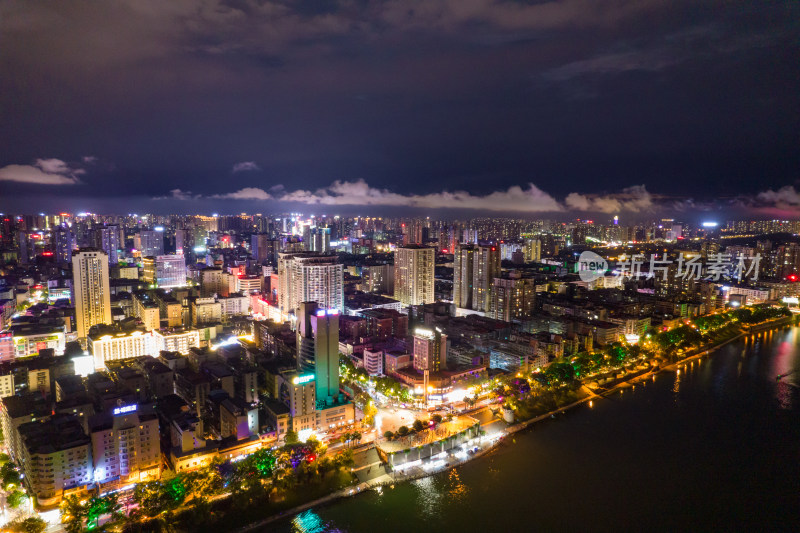 湖南省衡阳市解放大道观景平台夜景