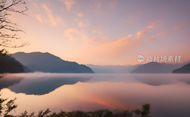 河流