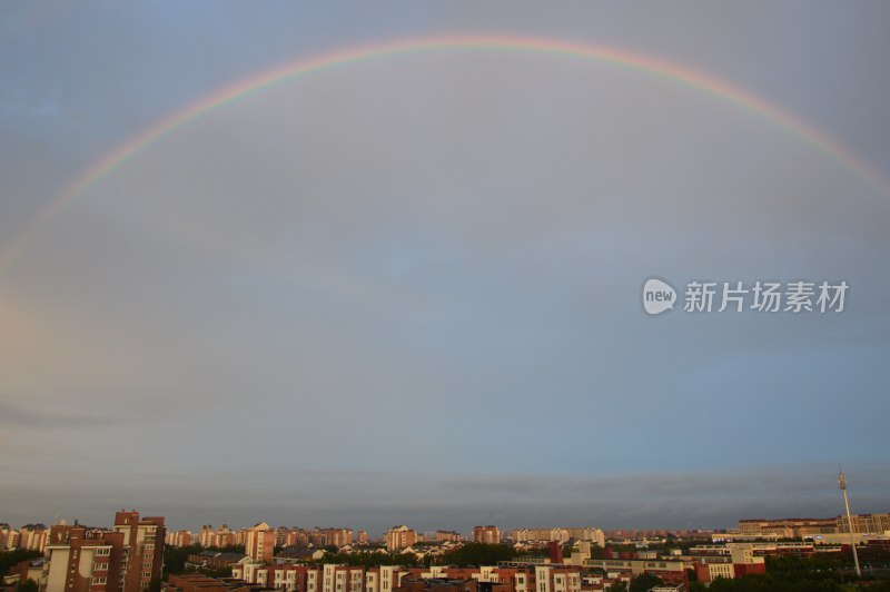 雨后彩虹