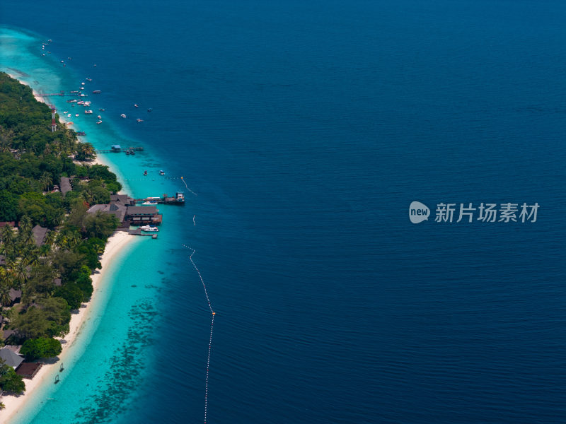 仙本那水屋航拍摄影日落海岛