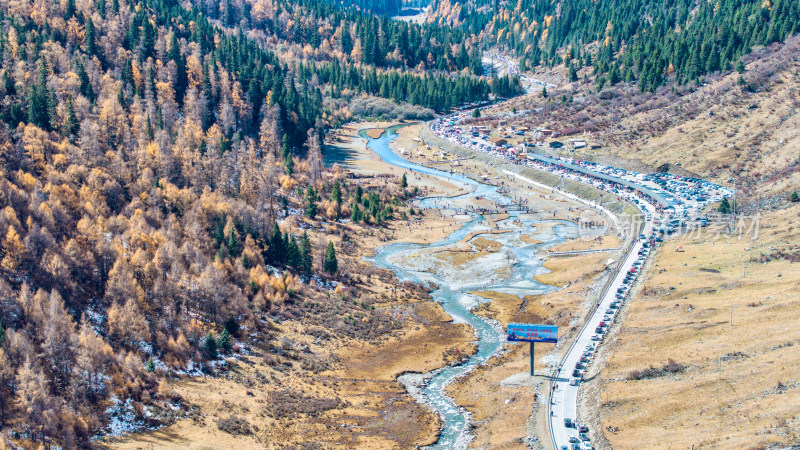 前往川西阿坝理小路自驾游玩