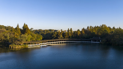 航拍杭州西湖秋日美景